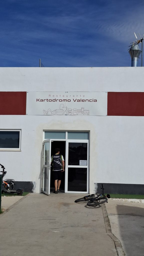 Kartódromo Internacional Lucas Guerrero - Casa Rural Casa Toni Alborache Valencia