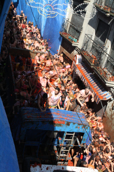 Tomatina de Buñol - Casa Rural Casa Toni Alborache